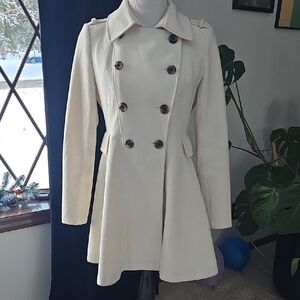 Victorias Secret Sz 2 Ivory Coat
